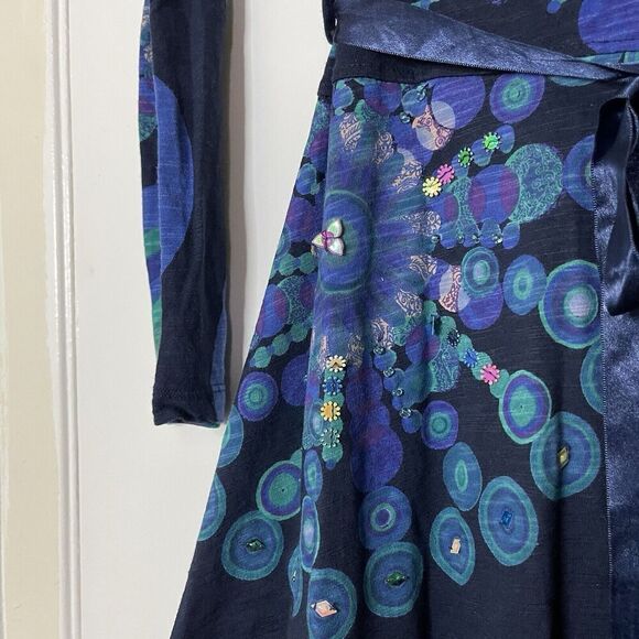 DESIGUAL blue abstract circles sequin v-neck long sleeve wrapped dress EU Small - Picture 3 of 9
